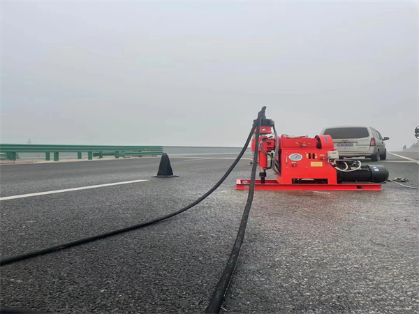 陵川马路路基路面开裂下沉注浆加固灌浆