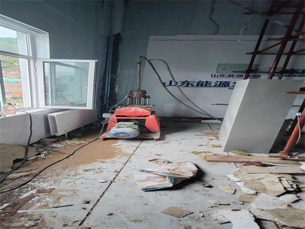 陵川地基基础下沉墙体裂缝加固注浆顶升施工